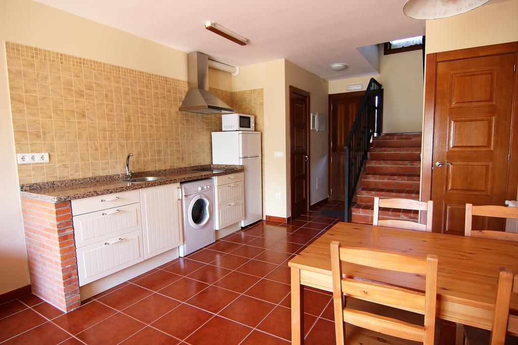 Apartamentos Rurales Senda Costera Hontoria Habitación foto