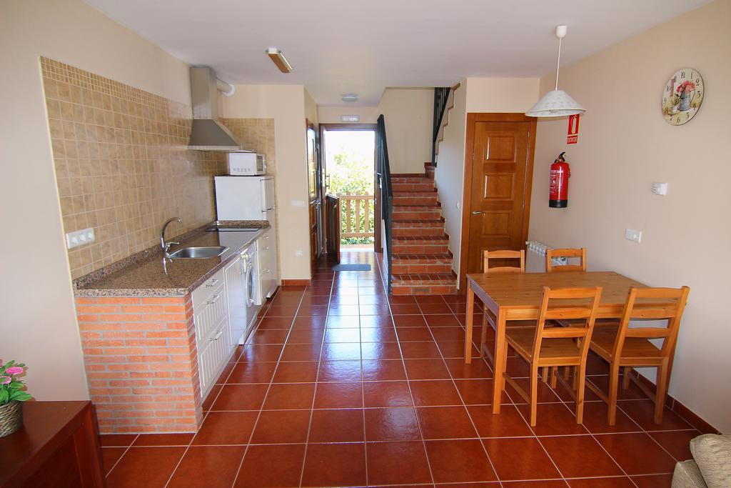 Apartamentos Rurales Senda Costera Hontoria Habitación foto